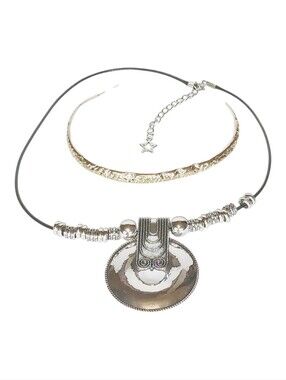 Silver Cord Medallion Necklace Tribal New Age Grunge Boho Chic 1990s 90s Grunge